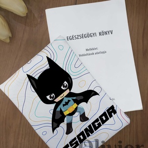 Batman mintás egészségügyi kiskönyv borító névvel nyomott mintával - Meska.hu