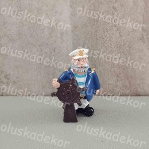 Matróz, tengerész, hajós kapitány  - kellékek & szerszámok - dekorációs kellékek - figurák - Meska.hu