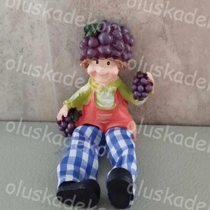 Szeder, sárkánygyümölcs gyerek, tavaszi, nyári poly öntapadós figura, 7 cm - kellékek & szerszámok - dekorációs kellékek - figurák - Meska.hu