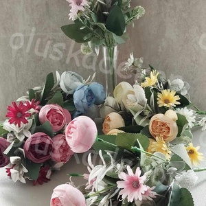 Peony, selyem virágcsokor, 7 ágú, kis virágokkal, díszítőkkel, több színben, 30cm, Kellékek & szerszámok, Dekorációs kellékek, Egyéb kellékek, Virágkötés, MESKA