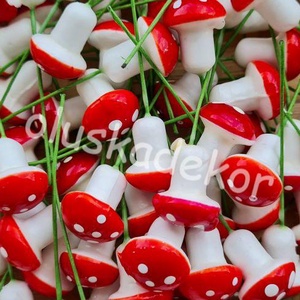 Mini piros pöttyös gomba, beszúrós - Meska.hu