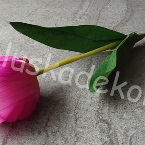 Tulipán levéllel, selyem dekorációs virág, szálas, 46cm - kellékek & szerszámok - dekorációs kellékek - egyéb kellékek - Meska.hu