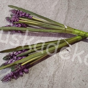 Fürtös gyöngyike virágcsokor, 5 szálas, gumis, 2 színben, 25cm - kellékek & szerszámok - dekorációs kellékek - egyéb kellékek - Meska.hu