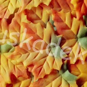 Juharlevél, selyem, őszi, halloweeni dekorációs kiegészítő 2 színben, 9cm - kellékek & szerszámok - dekorációs kellékek - őszi dekor - falevél - Meska.hu