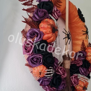 Halloweeni, pók, tök, virággal díszített ajtódísz, koszorú, kopogtató, kb. 28cm - Meska.hu