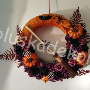 Halloweeni, pók, tök, virággal díszített ajtódísz, koszorú, kopogtató, kb. 28cm - Meska.hu