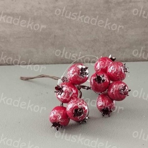 Csipkebogyó pick, 18cm, 10 db csipkebogyóval, karácsonyi dekorációs műnövény 3 színben - karácsony - karácsonyi lakásdekoráció - karácsonyi lakásdíszek - Meska.hu