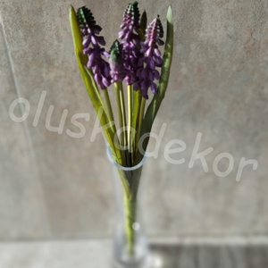 Muscari csokor, Fürtös gyöngyike virágcsokor, fehér, lila, gumi dekorációs művirág - kellékek & szerszámok - dekorációs kellékek - egyéb kellékek - Meska.hu