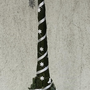 Grincsfa világítással, 60 - 80cm, Karácsony, Karácsonyi lakásdekoráció, Karácsonyfa, grincsfa, Virágkötés, MESKA