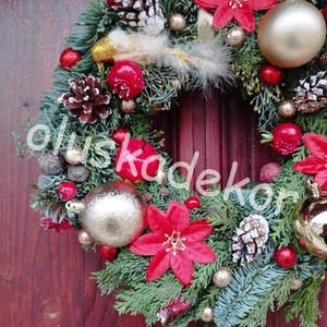 Klasszikus, Karácsonyi ajtódísz, kopogtató igazi Nobilis fenyő és Gyöngy tuja alap, Karácsony, Karácsonyi lakásdekoráció, Ünnepi asztaldekoráció, Virágkötés, MESKA