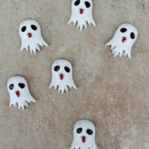 Halloween kaszás, öntapadós, őszi, poly dekorációs figura, 3cm - Meska.hu