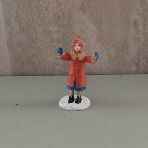 Téli falu, téli jelenet, kislány - 5x3cm - Meska.hu