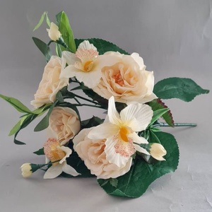 Rózsacsokor orchideával, selyem dekorációs növény, 31cm - kellékek & szerszámok - dekorációs kellékek - egyéb kellékek - Meska.hu