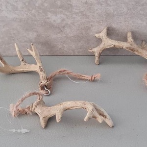 Szarvasagancs, agancs, kerámia, natúr, őszi dekorációs kiegészítő, 8cm, Kellékek & szerszámok, Dekorációs kellékek, Termések, terméscsomagok, Virágkötés, MESKA