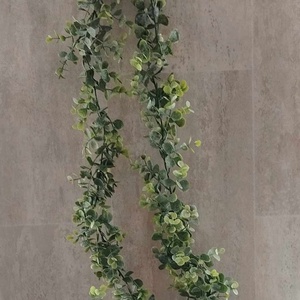Eukaliptusz, eukalyptus girland, zöld, dekorációs alapanyag, 170cm - Meska.hu