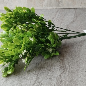 Díszítő zöld bokor, dekorációs műnövény apró virágokkal, 35cm - Meska.hu