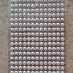 Félgyöngy, strassz, flitter, öntapadós, 0,6 mm x 260db - kellékek & szerszámok - dekorációs kellékek - egyéb kellékek - Meska.hu