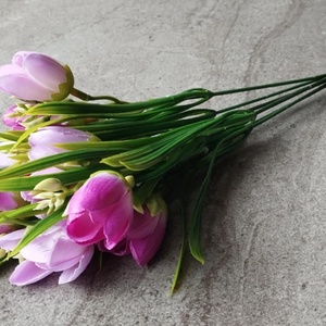 Crocus, Krókusz tavaszi, selyem dekorációs virágcsokor, 35cm - kellékek & szerszámok - dekorációs kellékek - egyéb kellékek - Meska.hu