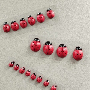 Katica, öntapadós, tavaszi, nyári fa dekorációs figura, 3 méretben - Meska.hu