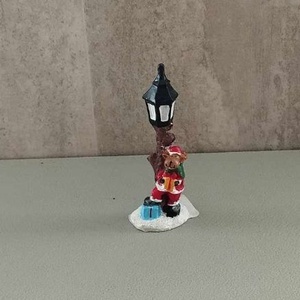 Téli falu, téli jelenet, rénszarvas, réni kandeláberrel  - 9x3cm, Kellékek & szerszámok, Dekorációs kellékek, Figurák, Virágkötés, MESKA