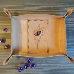 Sárkányszemes kockadobó tálca - LILA szemmel, Játék & Sport, Táblajáték és Kártyajáték, Társasjátékok, Dobókocka, , MESKA