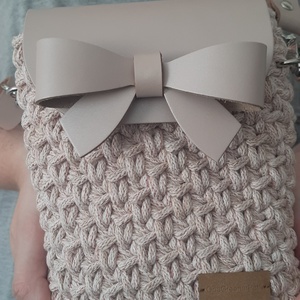 Horgolt masni fedeles kistáska  - Meska.hu