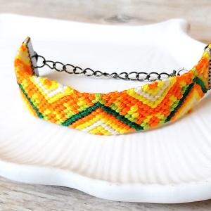 Tavaszi indián karkötő, Ékszer, Karkötő, Fonott karkötő, Csomózás, MESKA