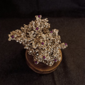 Dekoráció és ajándék: alumínium dísz fa talppal, mágnesekkel - ékszer - ékszertartó - ékszertartó állvány - Meska.hu