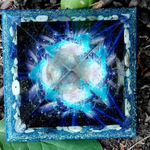 ORGONIT PIRAMIS - Kék Metatron  - otthon & életmód - dekoráció - spiritualitás - orgonit piramis - Meska.hu