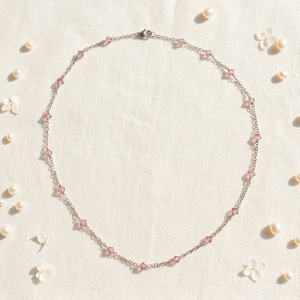 Orgonaálom nyaklánc � kézzel készített, orgonalila Swarovski kristálygyöngyös, 316L nemesacél lánccal - ékszer - nyaklánc - gyöngyös nyaklánc - Meska.hu