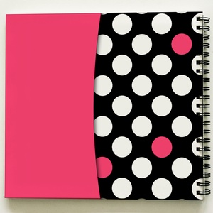 Névre Szóló PRÉMIUM PINK Fekete pöttyös ajándék emlékkönyv - Rózsaszín egyedi design album / napló / füzet - 21x19cm - könyv & zene - könyv - Meska.hu