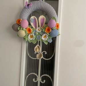 Horgolt húsvéti kopogtató nyuszifüllel � tavaszi ajtódísz, választható függő dekorral - ünnepi díszek, dekorációk - húsvéti díszek és dekorációk - húsvéti ajtódísz, kopogtató - Meska.hu