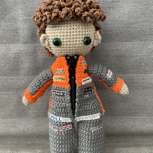 Lando Norris F1 pilóta - játék & sport - plüssállat & játékfigura - ember - Meska.hu