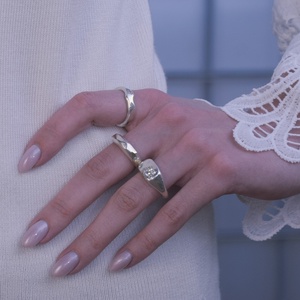 Flower Signet ring - ékszer - gyűrű - többköves gyűrű - Meska.hu