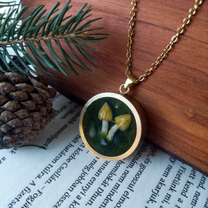 Gomba motívumos, kézzel készült epoxy és réz nyaklánc, Ékszer, Nyaklánc, Medálos nyaklánc, Fémmegmunkálás, MESKA