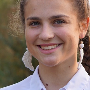 Angyalka  fülbevaló - ékszer - fülbevaló - lógó fülbevaló - Meska.hu