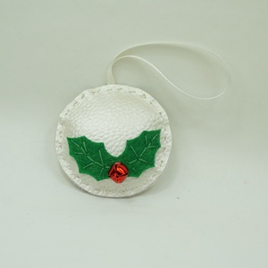 Karácsonyfadíszek  textilbőrből - karácsony - karácsonyi lakásdekoráció - karácsonyfadíszek - Meska.hu