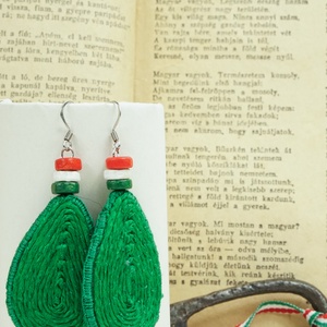 Ünnepi fülbevalópár kenderből, Ékszer, Fülbevaló, Lógó csepp fülbevaló, Varrás, MESKA