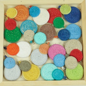 Mályva- világoskék fülbevaló kenderből - ékszer - fülbevaló - lógós kerek fülbevaló - Meska.hu