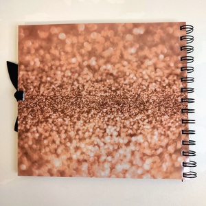 Névre szóló Pénzátadó AJÁNDÉK Emlékkönyv Diplomaosztóra - ajándék album - rose gold glitter  - 21x19cm diplomaosztó - otthon & életmód - papír, írószer - ajándékozás kellékei - pénzátadó boríték - Meska.hu