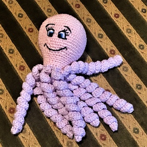 Korip- Amigurumi horgolt, koraszülötteknek is való polip - játék & sport - baba & babaház - baba - Meska.hu