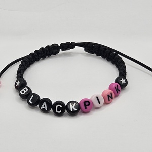 BLACK PINK (neves karkötő), Ékszer, Karkötő, Gyöngyös karkötő, Ékszerkészítés, Csomózás, MESKA