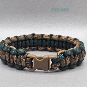 ZÖLD TEREP paracord karkötő - ékszer - karkötő - fonott karkötő - Meska.hu