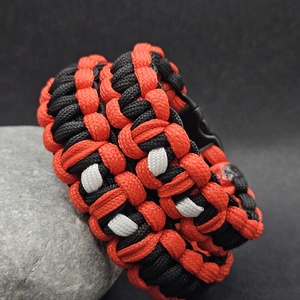Apa-fia DEADPOOL paracord karkötő páros - ékszer - karkötő - fonott karkötő - Meska.hu