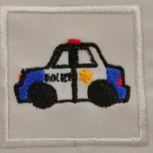 Rendőr autó felvarrható, hímzett ovis jel több méretben, Játék & Sport, Ovis felszerelés, Óvodai jelek, Varrás, Hímzés, MESKA