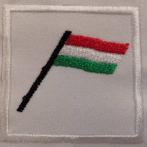 Zászló felvarrható, hímzett ovis jel több méretben, Játék & Sport, Ovis felszerelés, Óvodai jelek, Varrás, Hímzés, MESKA