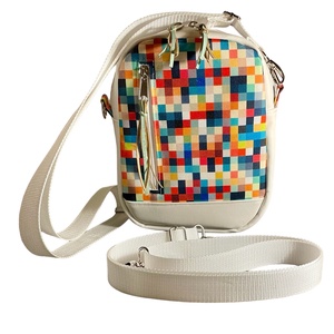 4 funkciós variálható színes kockás mintával - Meska.hu