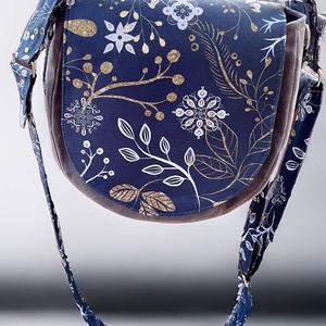 Vagány, de mégis nőies fazonú válltáska/crossbody - Meska.hu