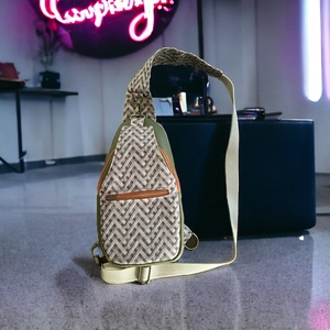 Csepp alakú slingbag - Meska.hu