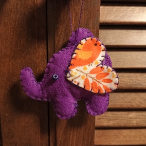 Lila elefánt csorda - otthon & életmód - dekoráció - fali és függő dekoráció - függődísz - Meska.hu